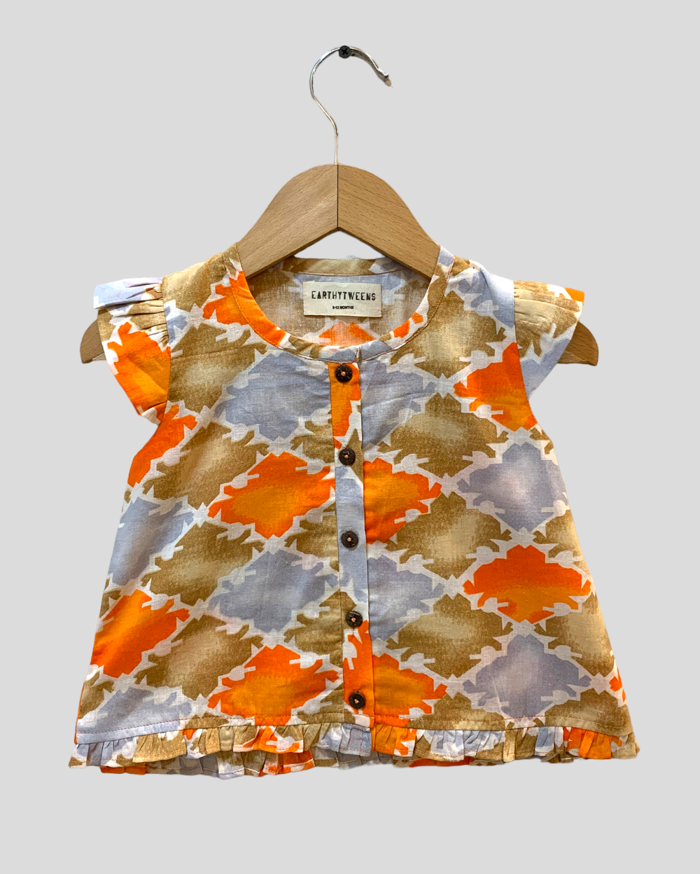 Abstract printed top & white shorts Baby Set